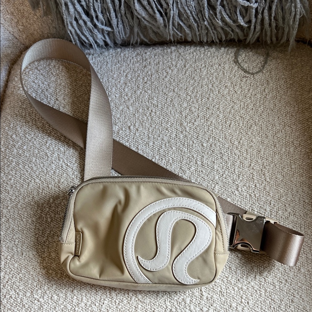 Beige and White Lululemon Belt Bag
